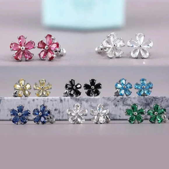 ✨Beautiful Tiny Plum Blossom Zircon Dainty Stud Earrings for UNVN12460 - Picture 3 of 3